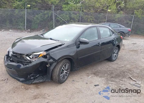2016 Toyota Corolla Le Plus z USA, uszkodzony, nr VIN 2T1BURHE8GC687116